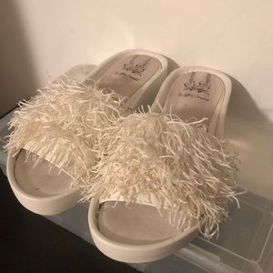 LF x Jeffrey Campbell Slides